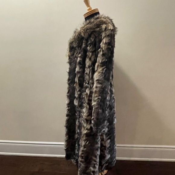 Racoon fur coat. Size 10. - Picture 3 of 8